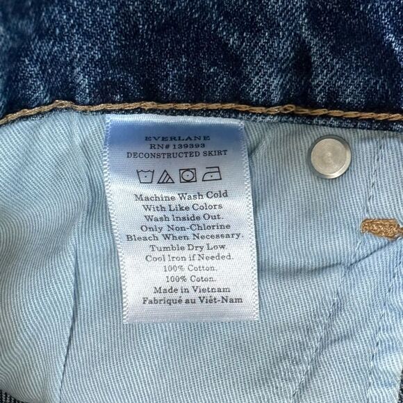 Everlane The Reconstructed Skirt Distressed Denim Mini Skirt Size 29 - Picture 6 of 8